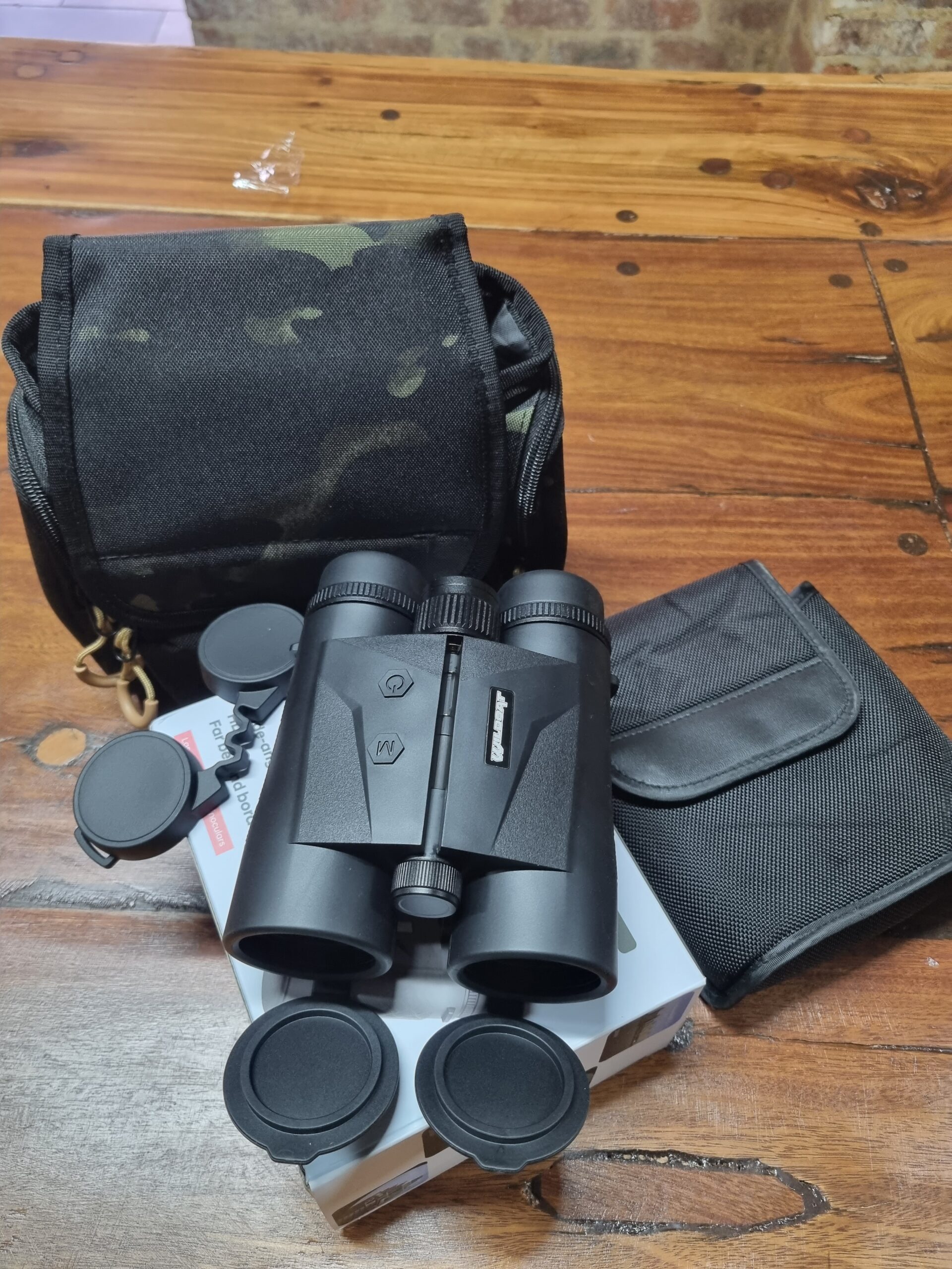 Wild Cat 2400 Range finding binoculars. - Image 2